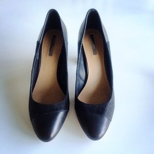 Vince Camuto Chunk Heel Pumps. Suede and Snakeskin